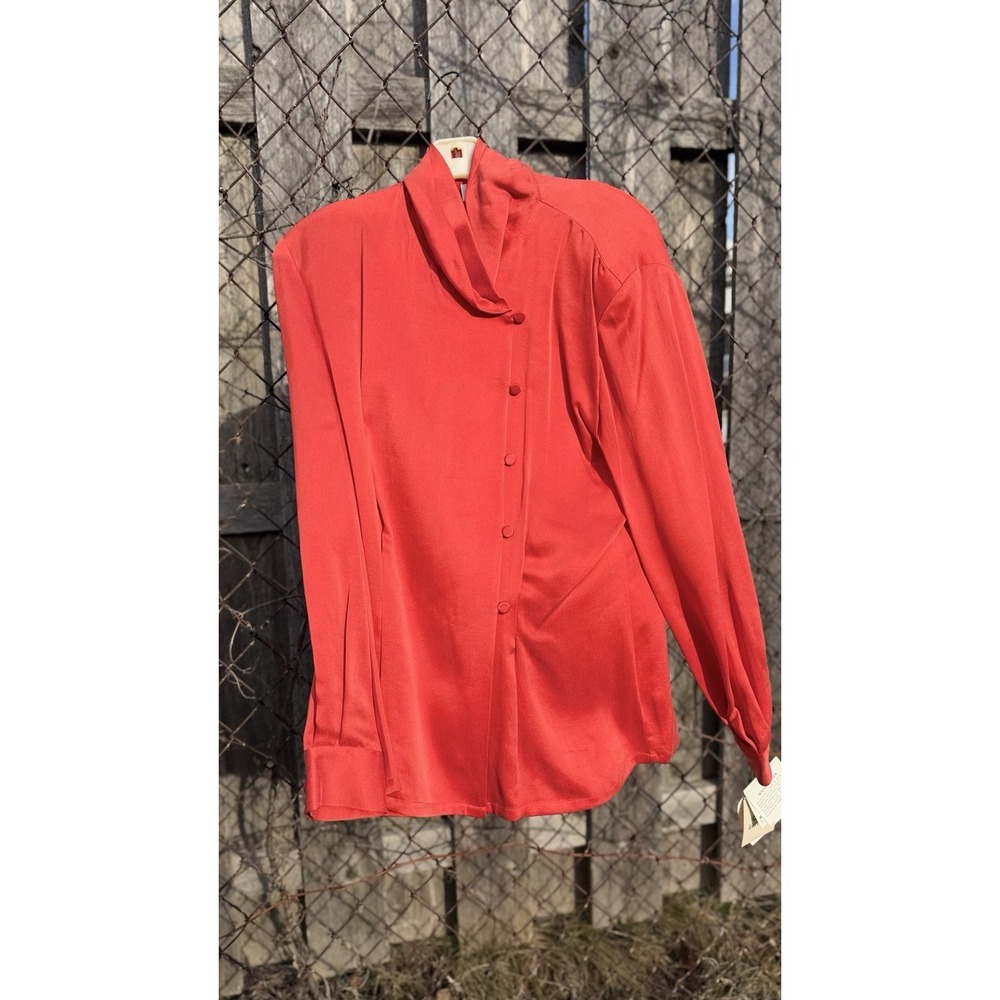 Dana Buchman 100% Silk Blouse Red Size 10 NWT Button Front